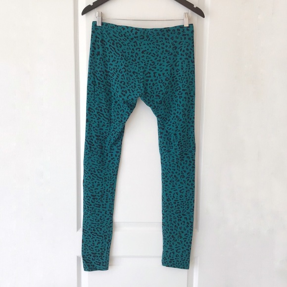 2/$25 Divided H&M Teal Patterned Leggings, 10 - Picture 4 of 15